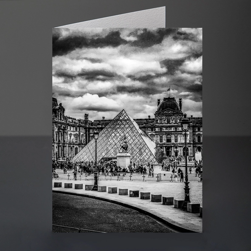 110- Paris Louvre 2019-539-33-crop BW