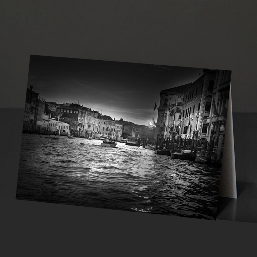 136- Venice Artwork 571-A-BW Display