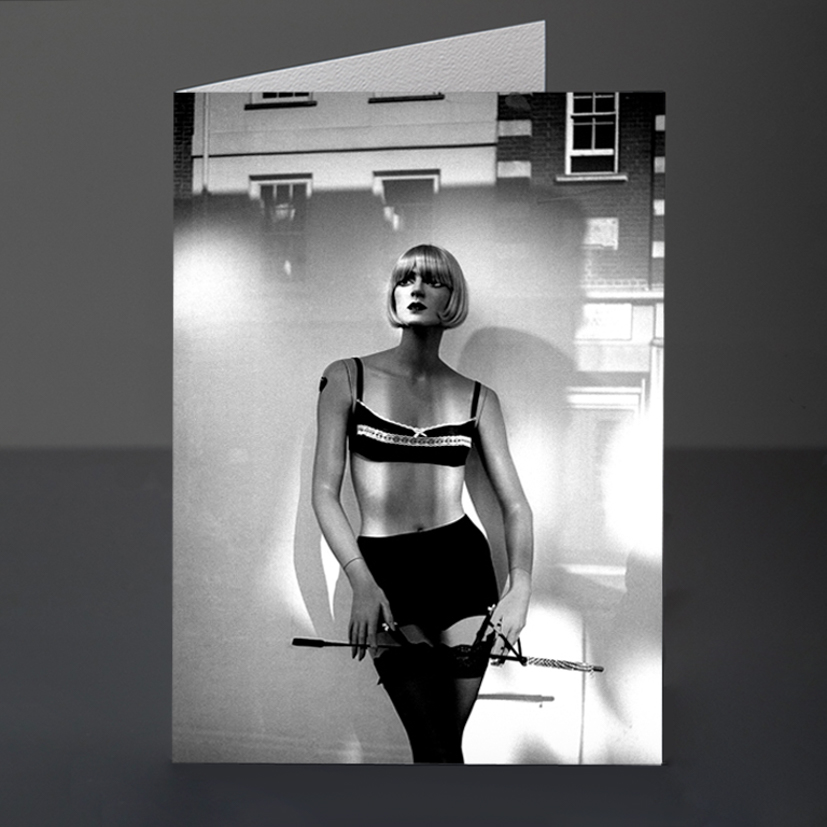 15- Mannequins Card Design 010-28