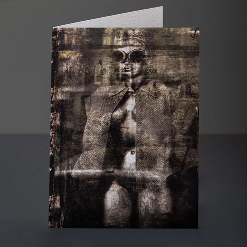 18- Mannequins Card Design 084-45