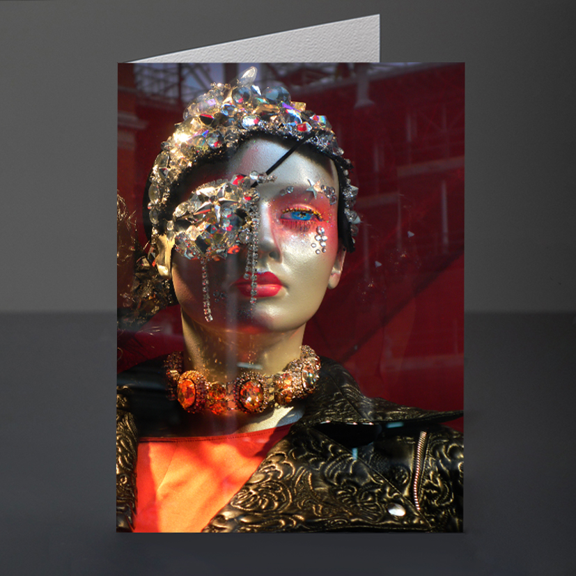 28- Faces Card Design 245 Mannequin