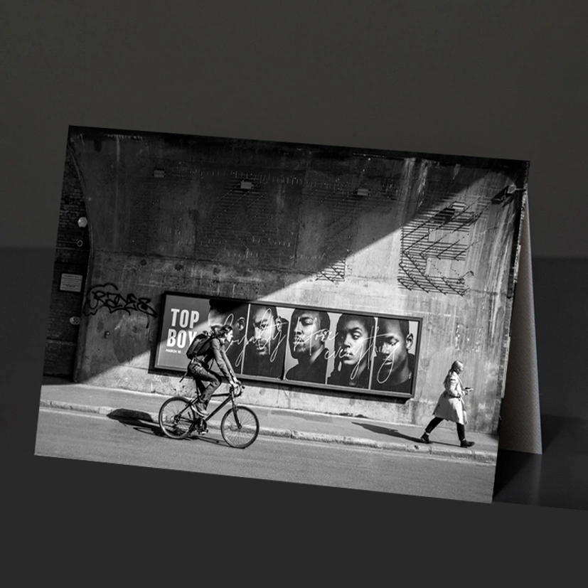 30- London Street 20022-043-CX-BW Display