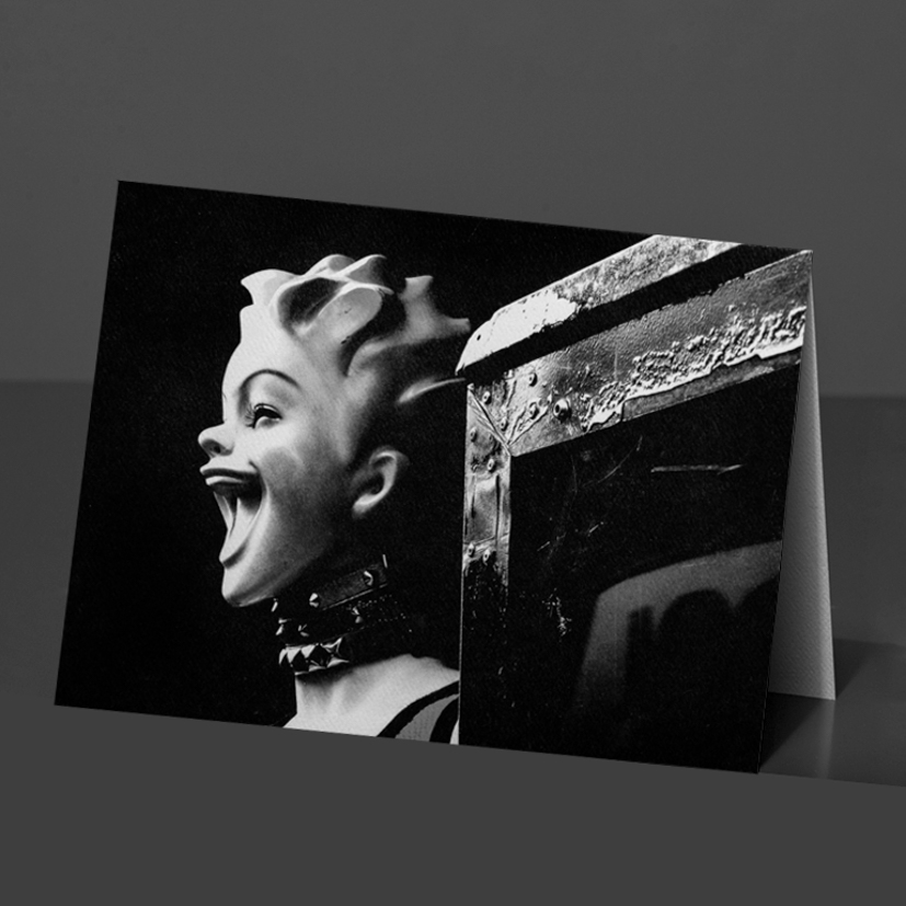 32- Faces Card Design 074-39-2