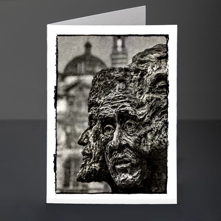 51- London RUSSIAN FACE SCULPTURE 047-B-1D DISPLAY