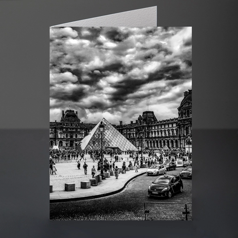 95- Paris Louvre 2019-536-34-crop BW